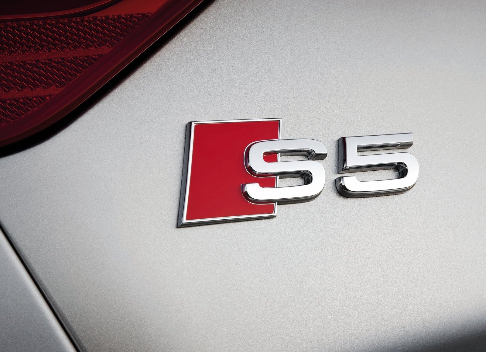 Audi S5 Logo photo - 1