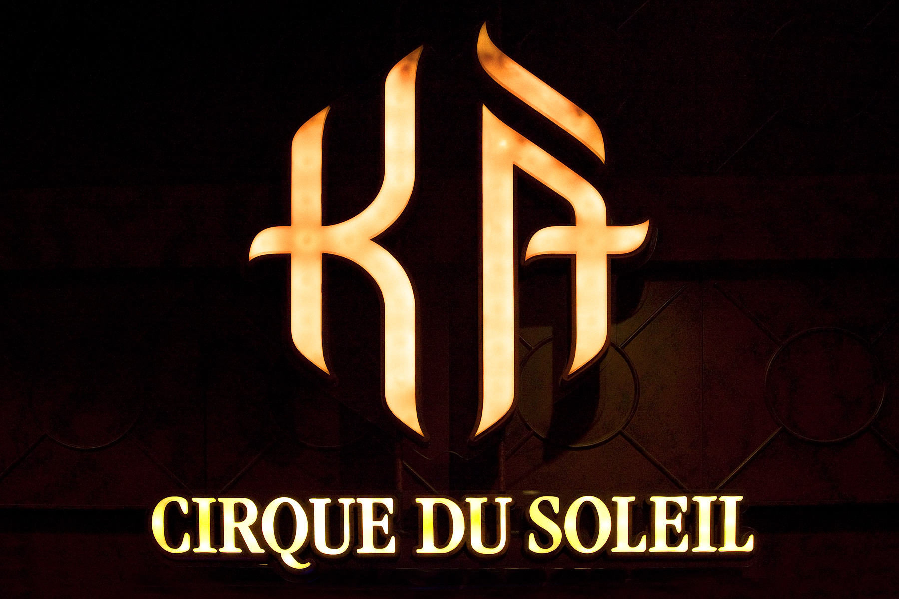 Cirque du Soleil - KA Logo photo - 1