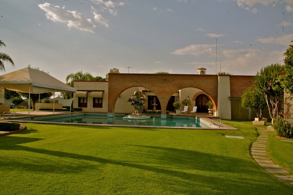 Hacienda Los Pavorreales Logo photo - 1