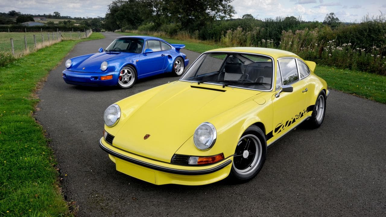 Porsche 911 Turbo S 1992 Logo photo - 1