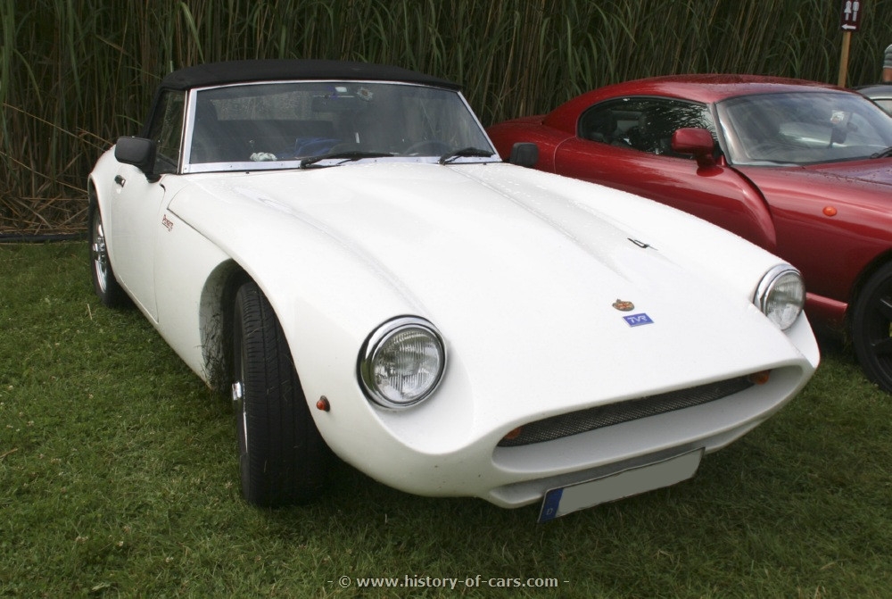 TVR old logo (1979) photo - 1