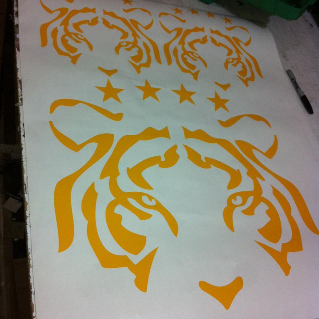 Vinilogico Logo photo - 1